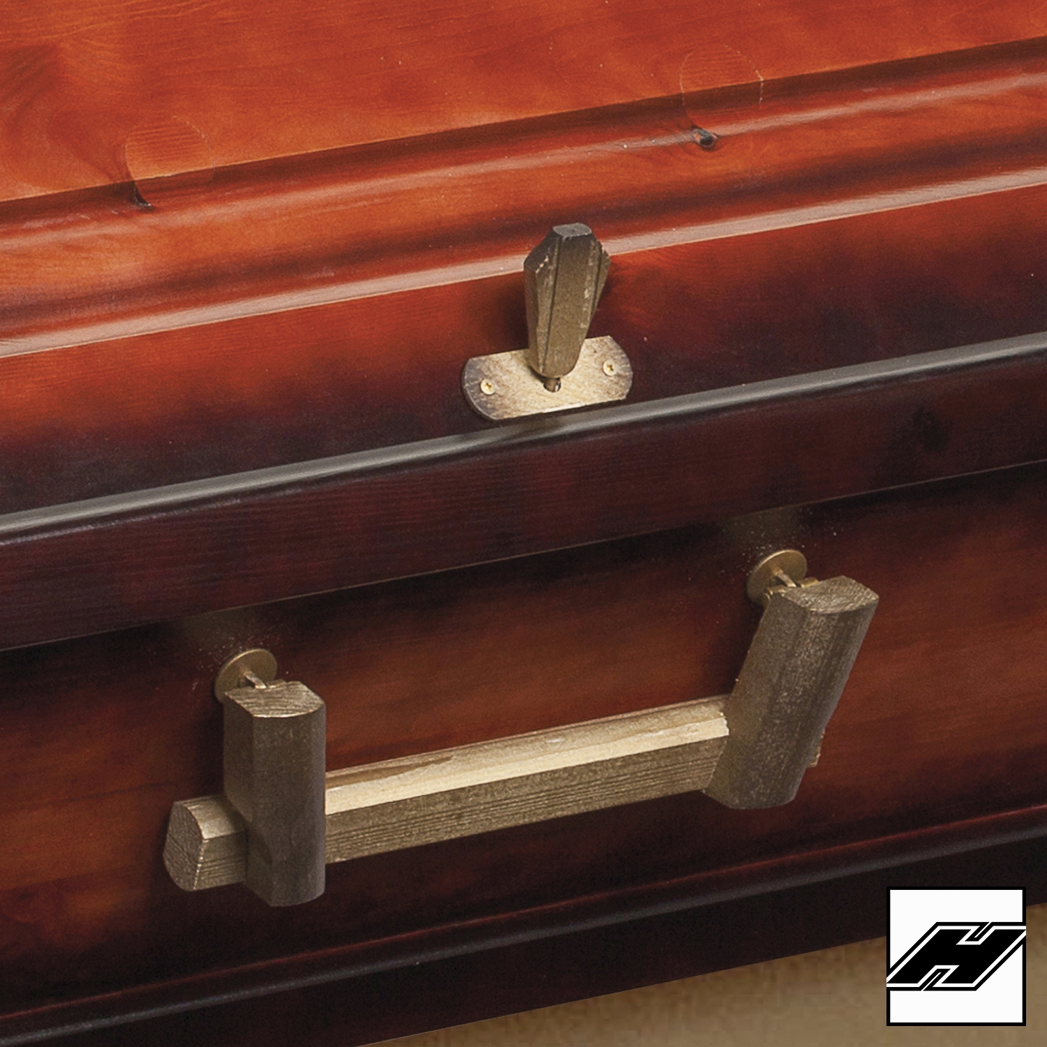 Griffgarnitur 321 Massivholz altgold bronziert 6/6 Griffgarnitur 321 Massivholz altgold bronziert 6/6