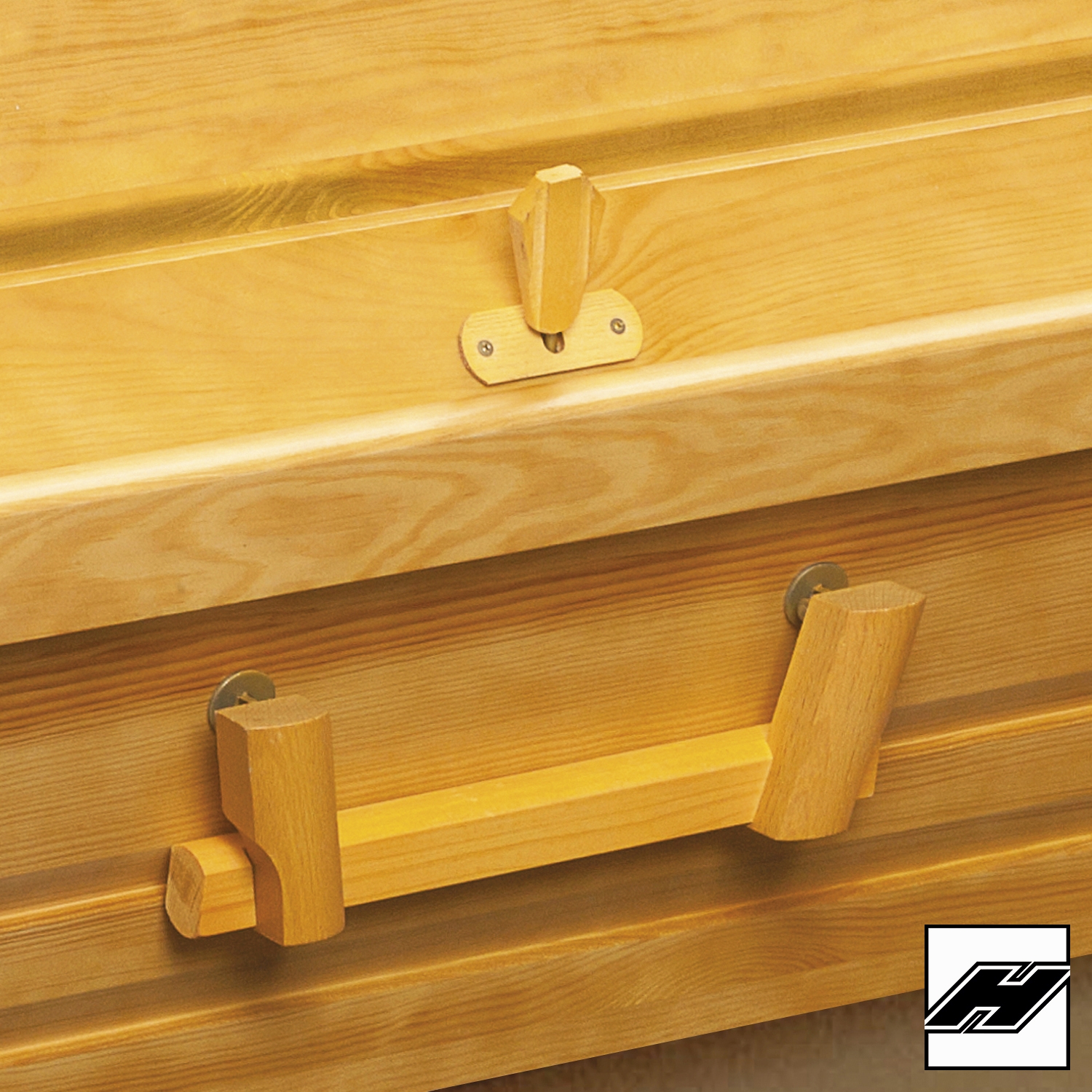 Griffgarnitur 321 Massivholz kirschbaum gebeizt 6/6 Griffgarnitur 321 Massivholz kirschbaum gebeizt 6/6